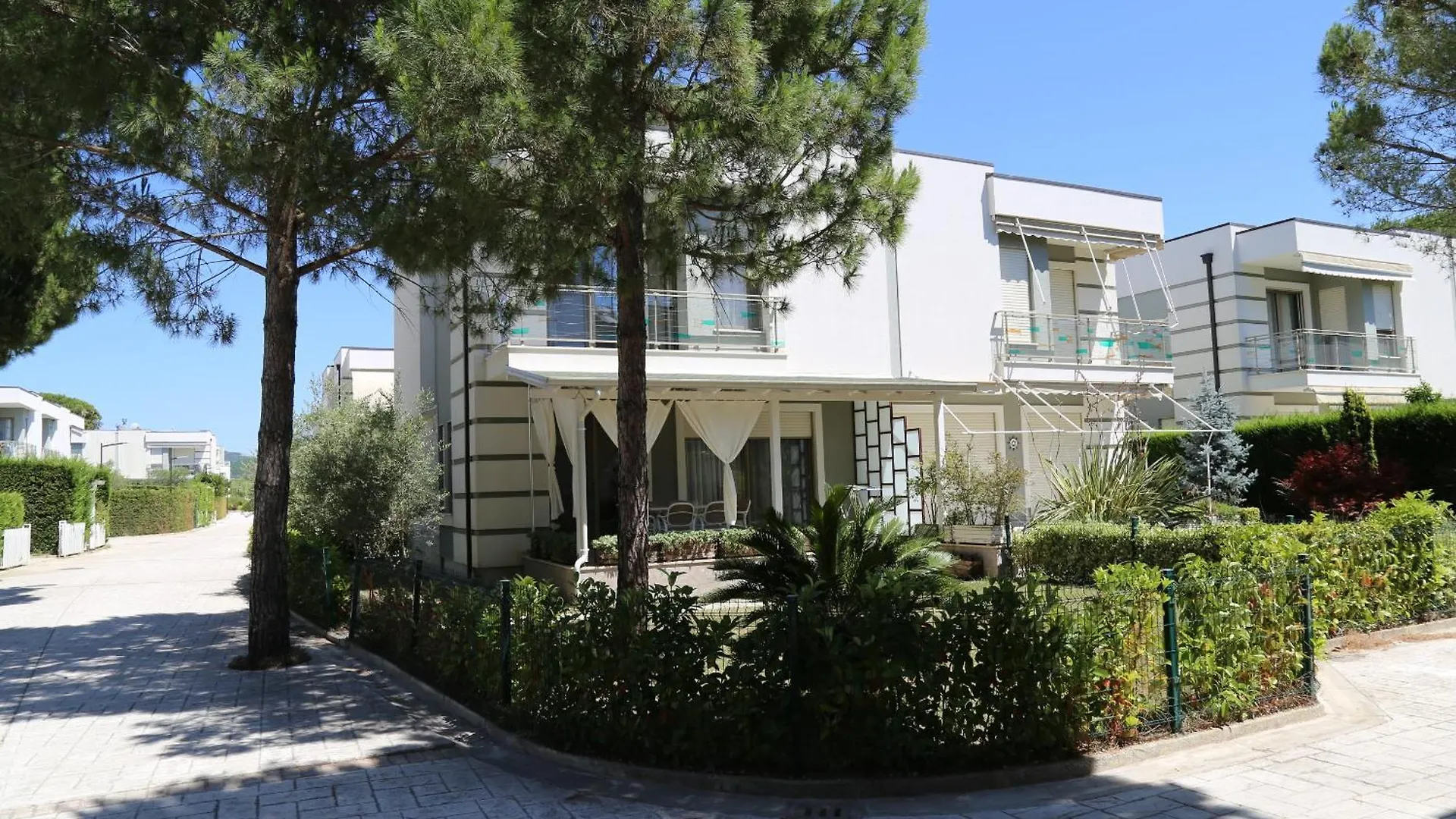 Villa Artino à Durrës Albanie